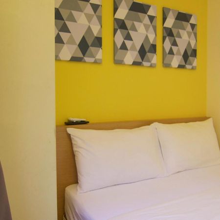 Hotel 1000 Miles Kuala Lumpur Buitenkant foto